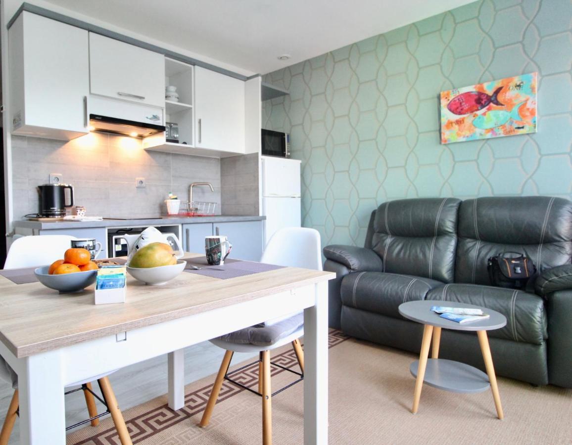 Annexe 43 Villa Guerande Luaran gambar